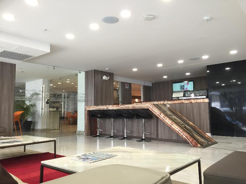 Ramada By Wyndham Via Argentina Hotel Panama (ville)