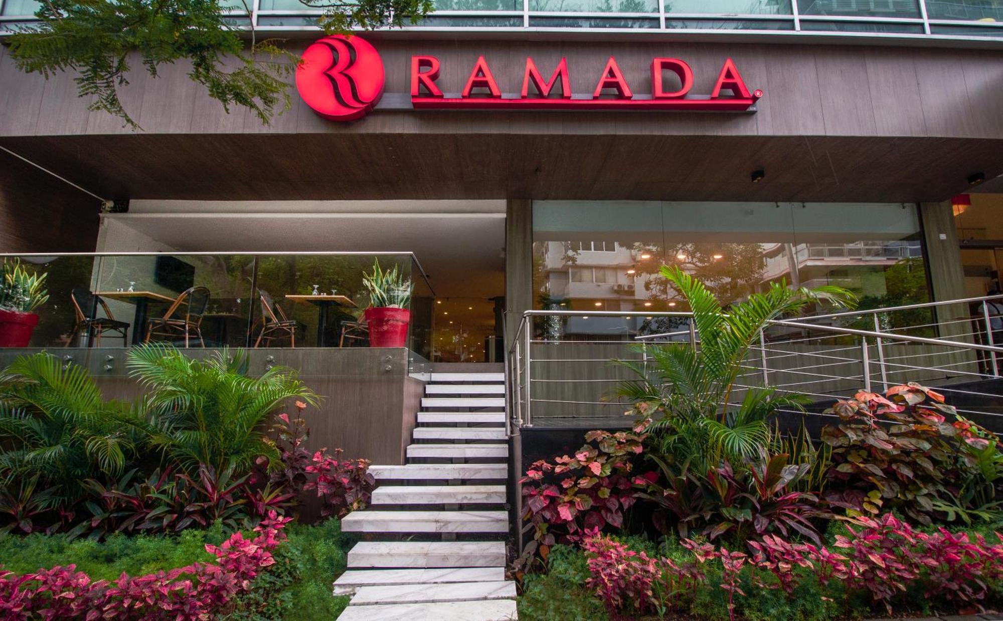 Ramada By Wyndham Via Argentina Panama (ville)