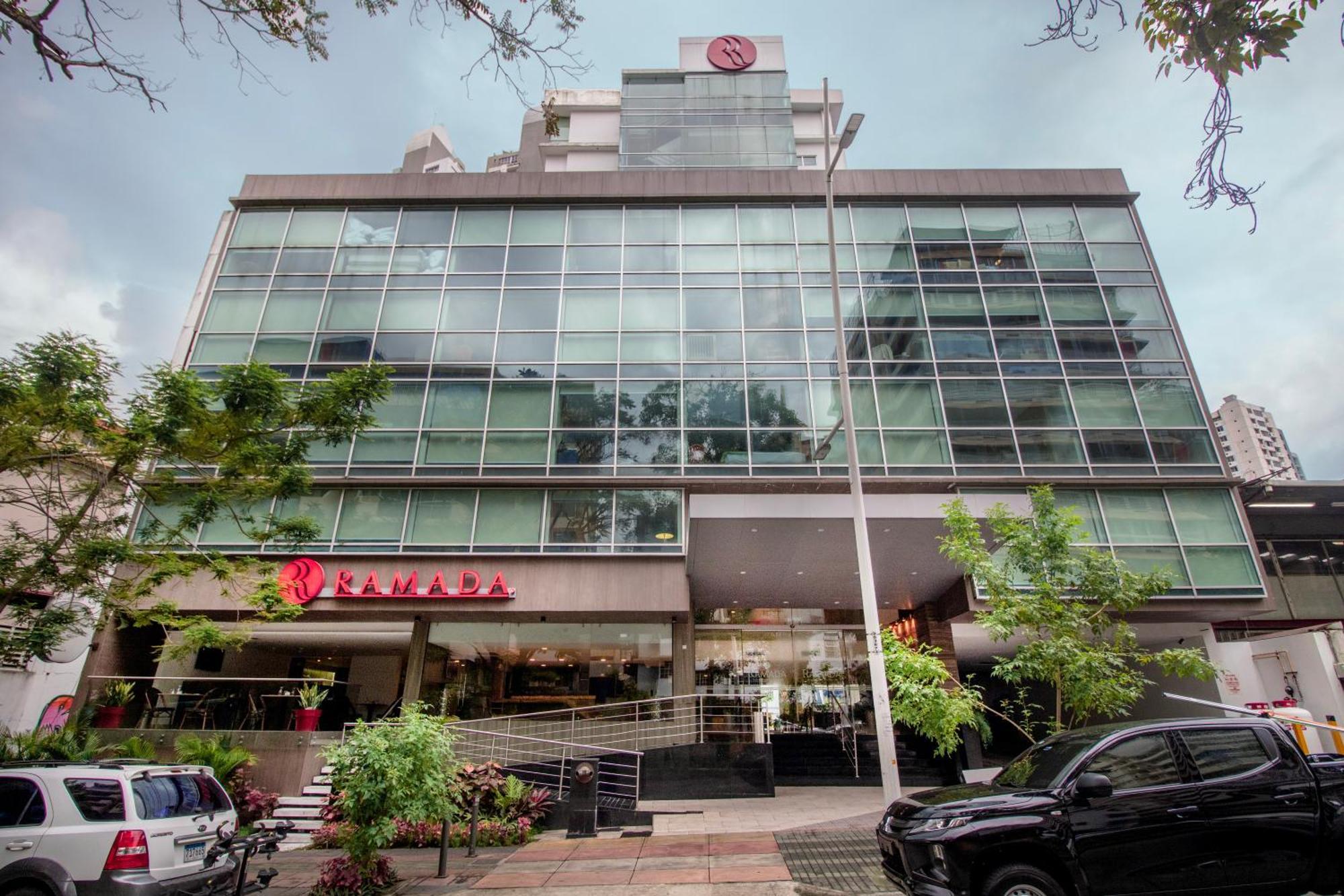 Ramada By Wyndham Via Argentina Hotel Panama (ville)